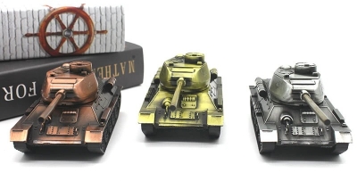 Picture of Retro War Tank Children Toys Home Decorations Metal Tank Model Photography Prop Model Living Room Decoration Iron Crafts