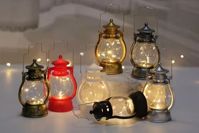 Picture of LED Vintage Lantern Battery Operated Lantern Outdoor Hanging Antique Lamp for Camping Garden Patio Home Thanksgiving Christmas