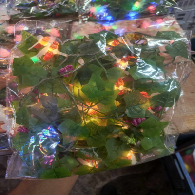Picture of 6 feet Leaf String 20pcs Fairy Light