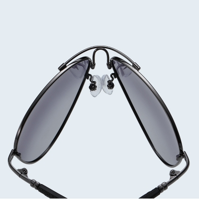 Picture of New Design Memory Metal Polarized UV Protected Pilot Sunglasses