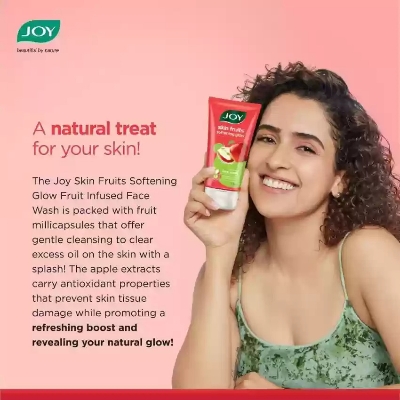Picture of Joy Skin Fruits Softening Glow Apple Face Wash 100ml INDIAN