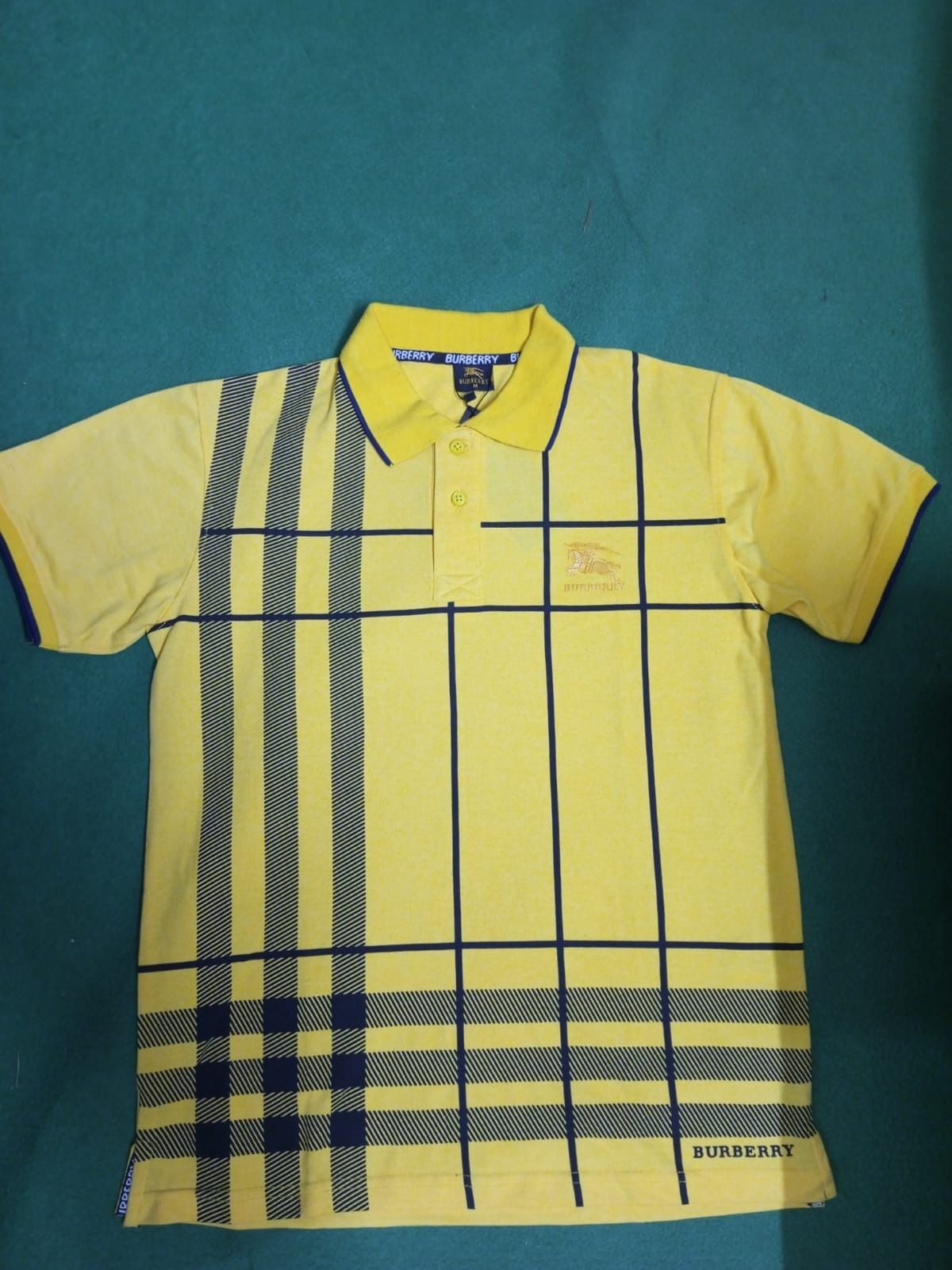 Picture of Burberry Polo T Shirt Yellow - M