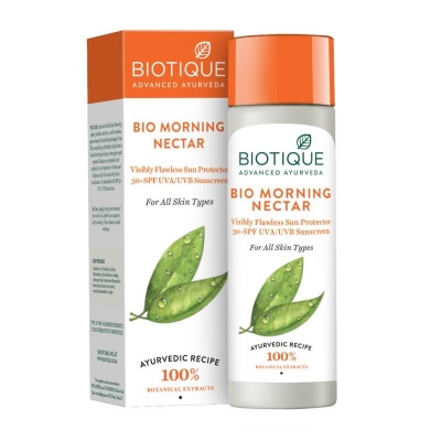 Picture of BIOTIQUE Sunscreen Moisturizer Lotion Sun Protect SPF 30+ UVA/UVB 120ml INDIAN