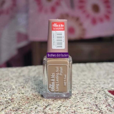 Picture of Nail Polish for Women Miss & Mrs Shade - 98