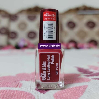 Picture of Nail polish for women Miss & Mrs Shade - 119