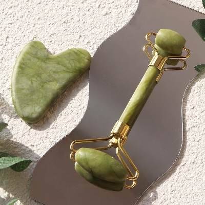 Picture of Jade Facial Roller Massager