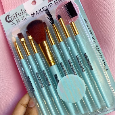 Picture of Makeup Brush Kit - 9 Pieces - with puff