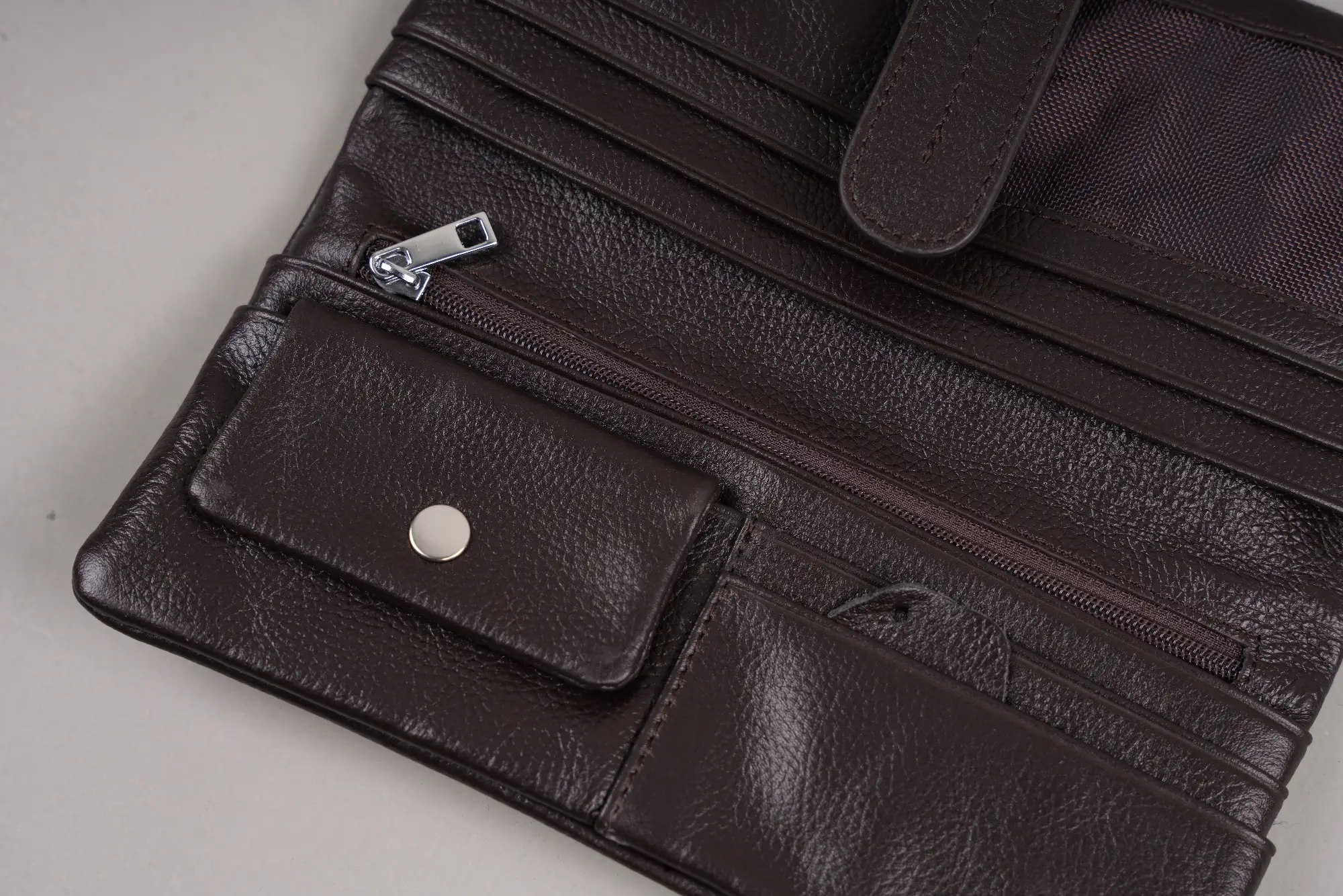 Buy crocodile-mens-leather-long-walletat Best Price in Bangladesh 