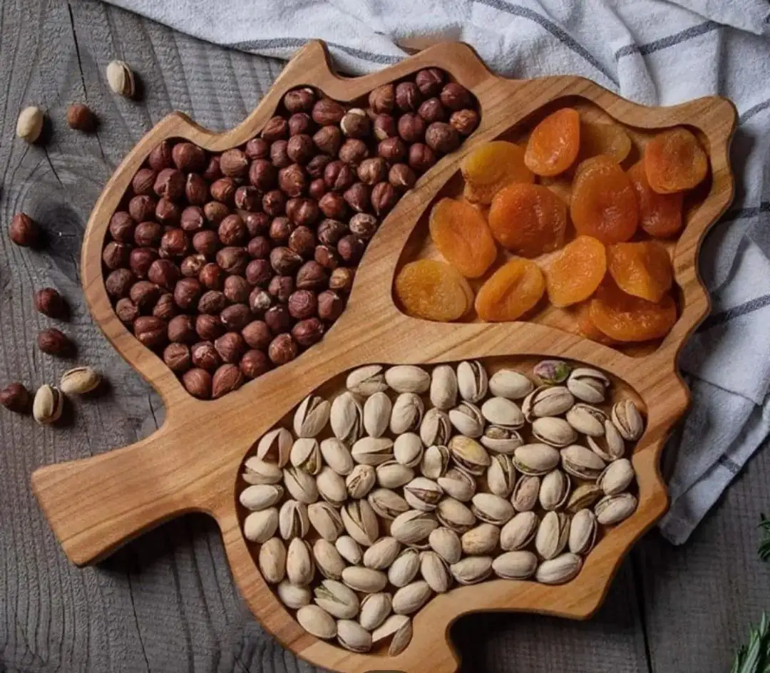 Picture of 3-Compartment Food Storage Tray Dried Food Snack Plate Serving Platter For Party Candy Pastry Nuts Dish