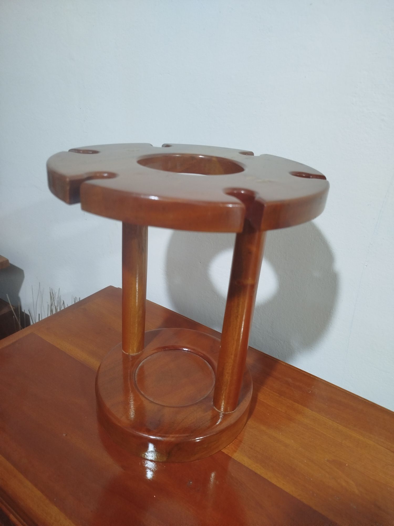 Picture of Morden Wooden bottle & Glass holder