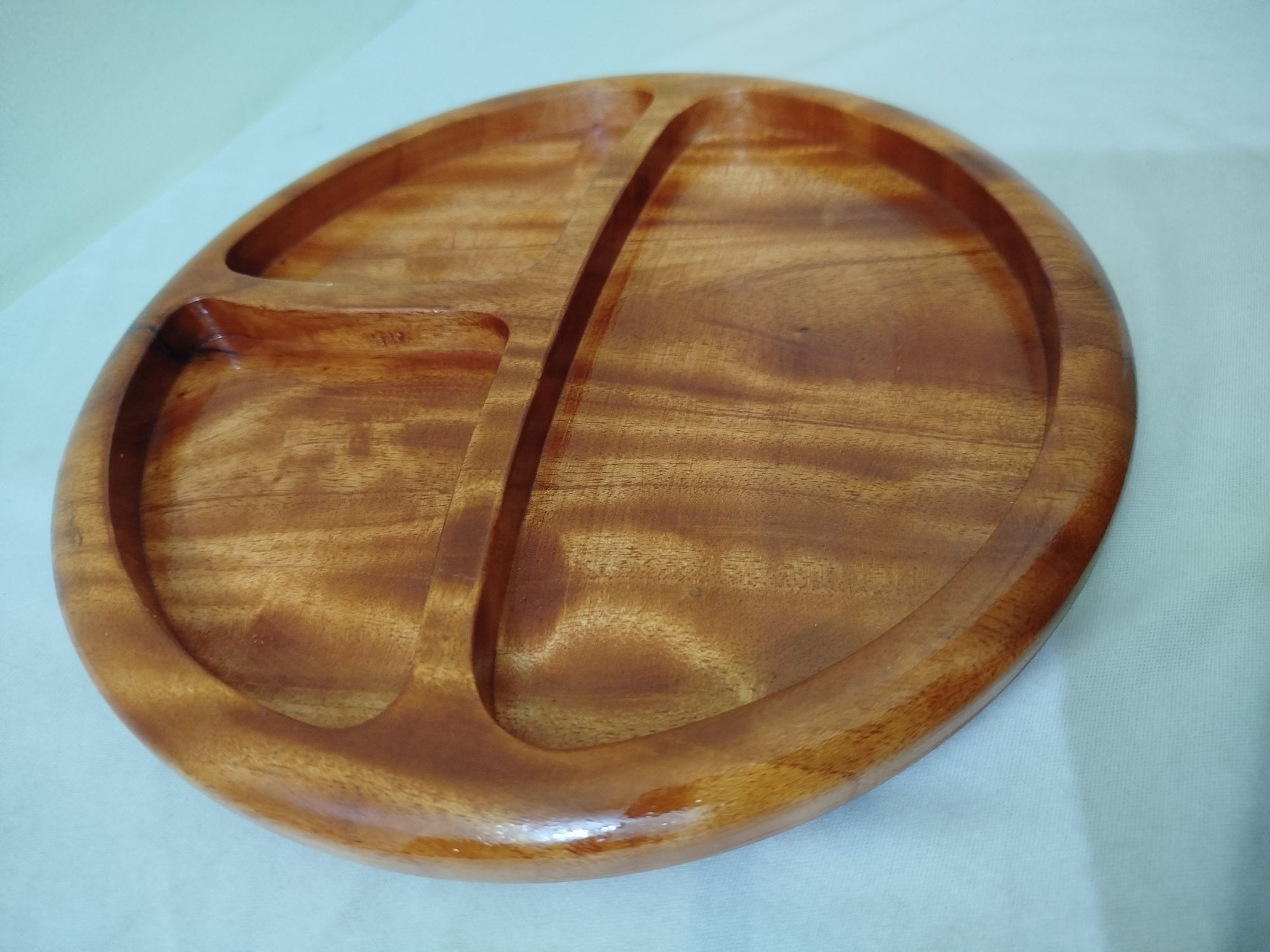 Picture of Morden wooden breakfast tray 9"inch by 9"inch
