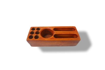 Picture of wooden pen, card, murker pen and mobile holder with polish