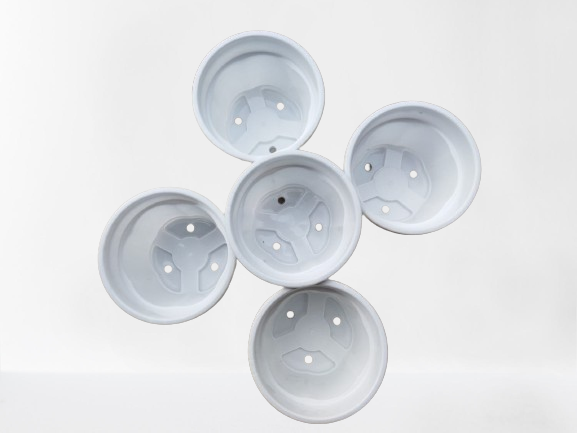 Picture of Flower pot  white coler 6 inch 10  pics  set