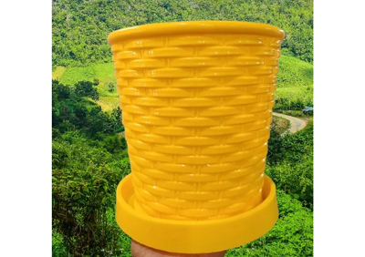 Picture of 7.5 inch Cane Planter With tray  1 pcs