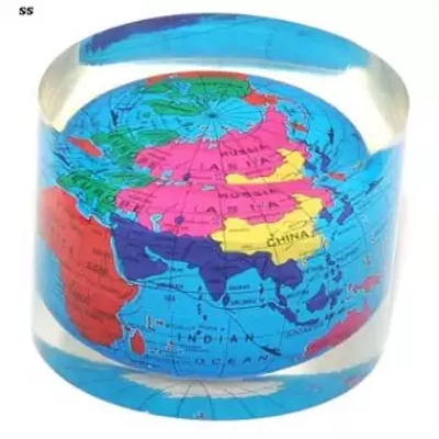 Picture of Paper Weight Globe