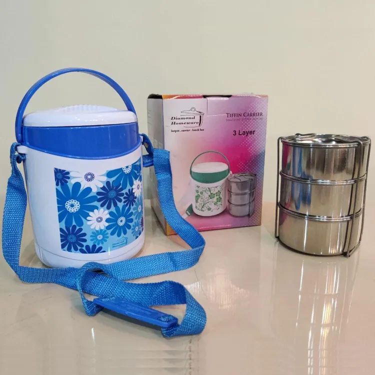 Picture of Lunch Box 3 Layer Hot Tiffin Career 3 Bati.