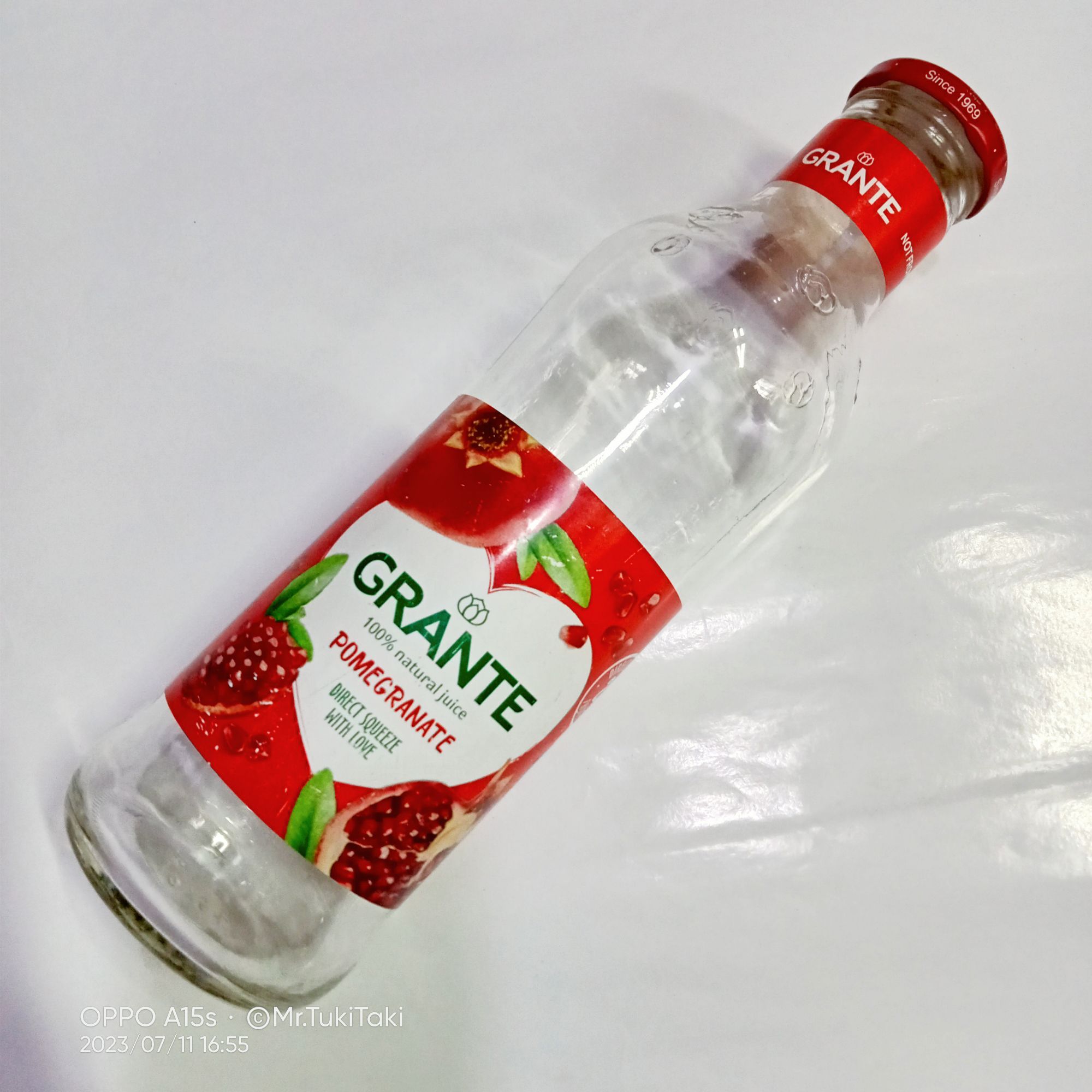 Picture of Glass Water Bottle 750ml For Milk, Juice & Drinking Water