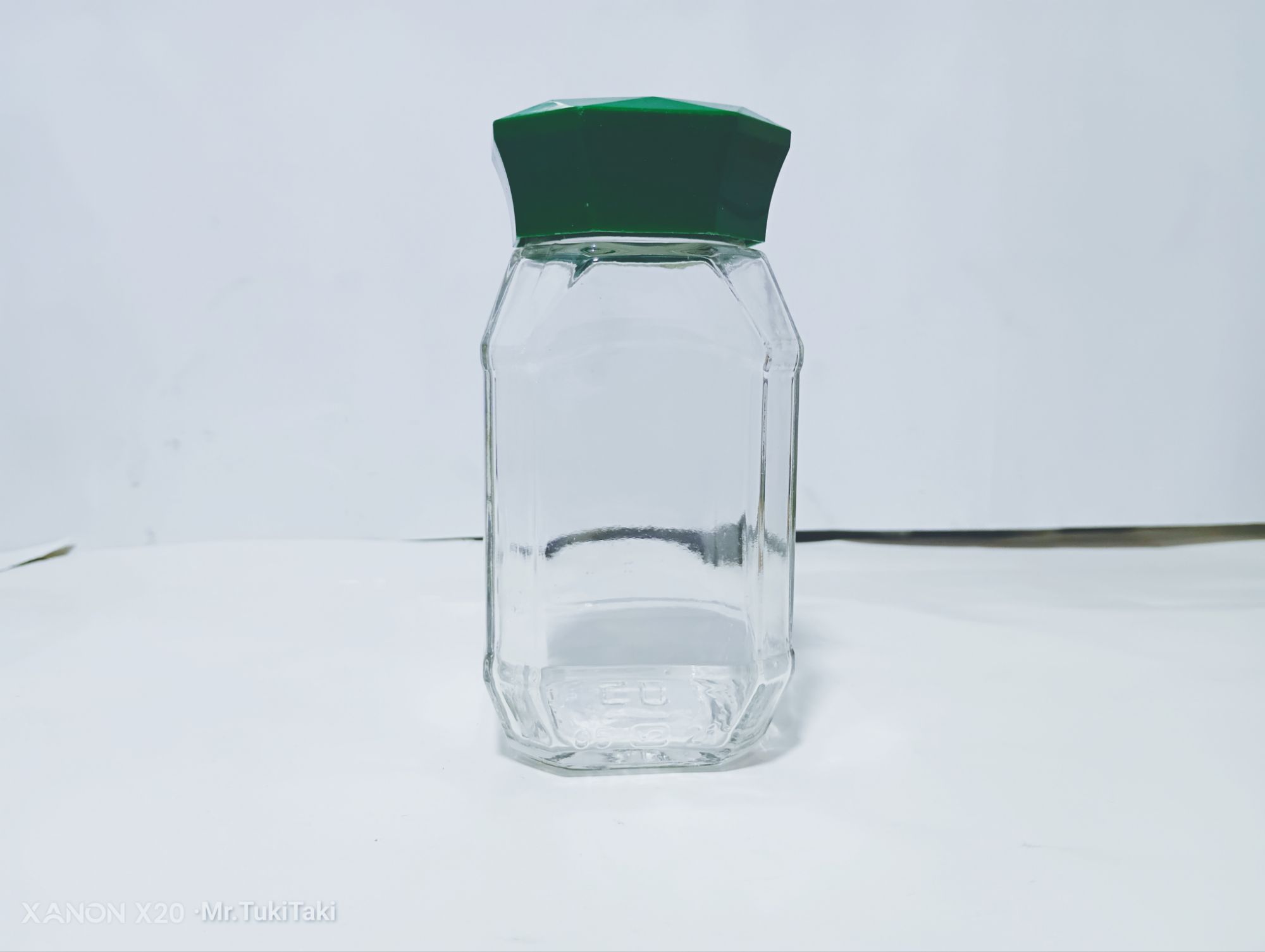 Picture of 200ml 6pc Glass jar For storage Food,coffee,tea, Pickle glass jar with plastic lid