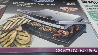Picture of Miyako Electric Sandwich Press Contact Grill, Grill Sub Sandwich Maker (2000 Watt) SW-507 / LW-507