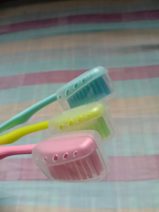 Picture of 4 Pieces Useful Get-well Toothbrush