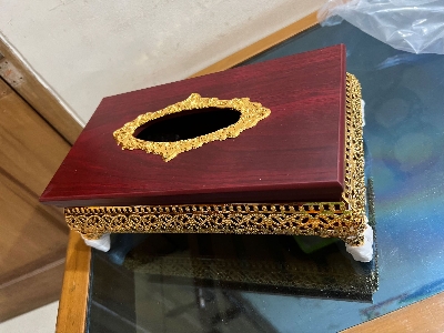 Picture of European style classical luxurious high end tissue box Gold Plated