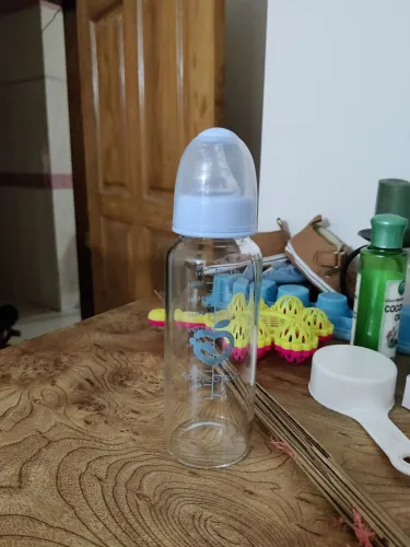 Picture of ApplebearBaby Feeder Apple Bear PP Feeding Glass Bottle with Silicone Nipple 200ml