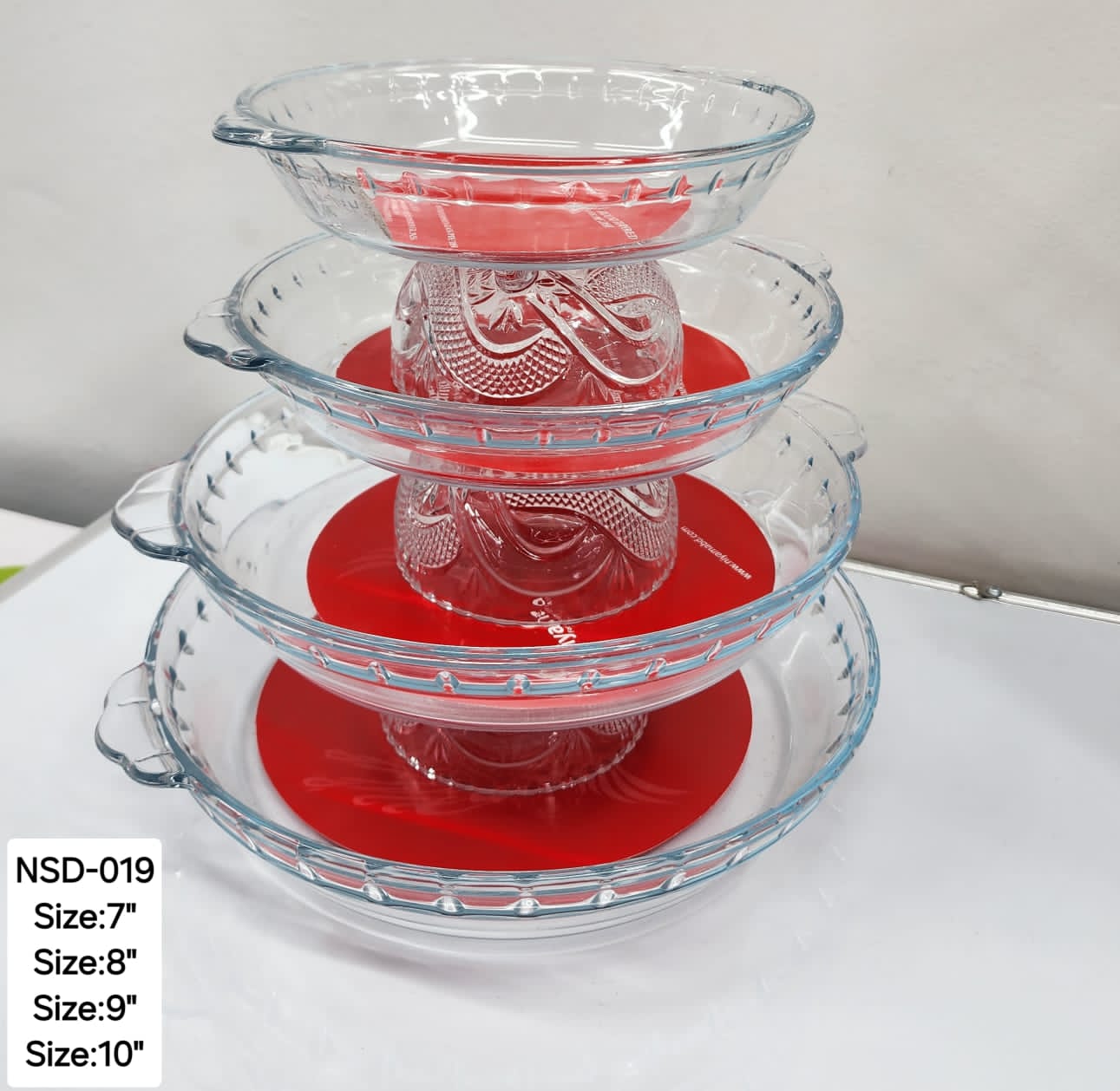Picture of 4 Pcs Tempered Glass Round Shaped Serving Bowls Set NSD-019