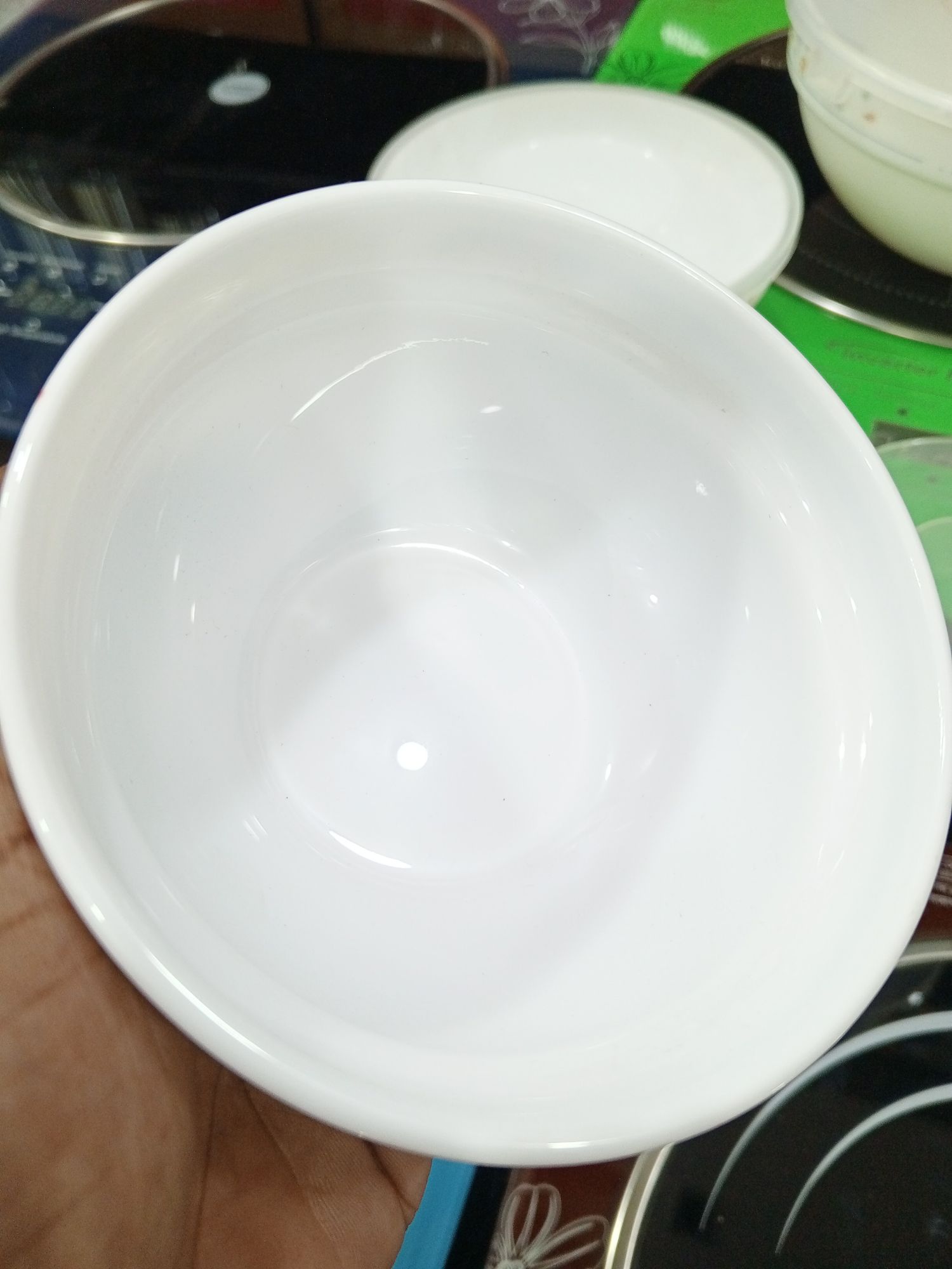 Picture of 4 pcs Pyrex Food Serving Container Bowl With Lid MULTI-COLOR