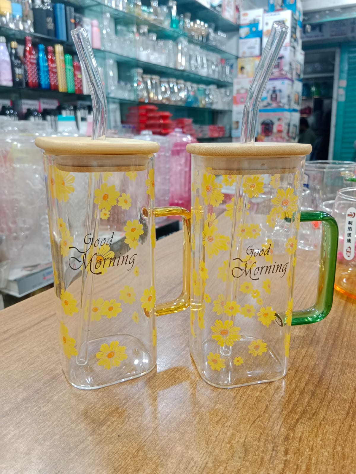 Picture of 1PC Glass Mug Flower Printed With Bamboo Lid & Sip 6363
