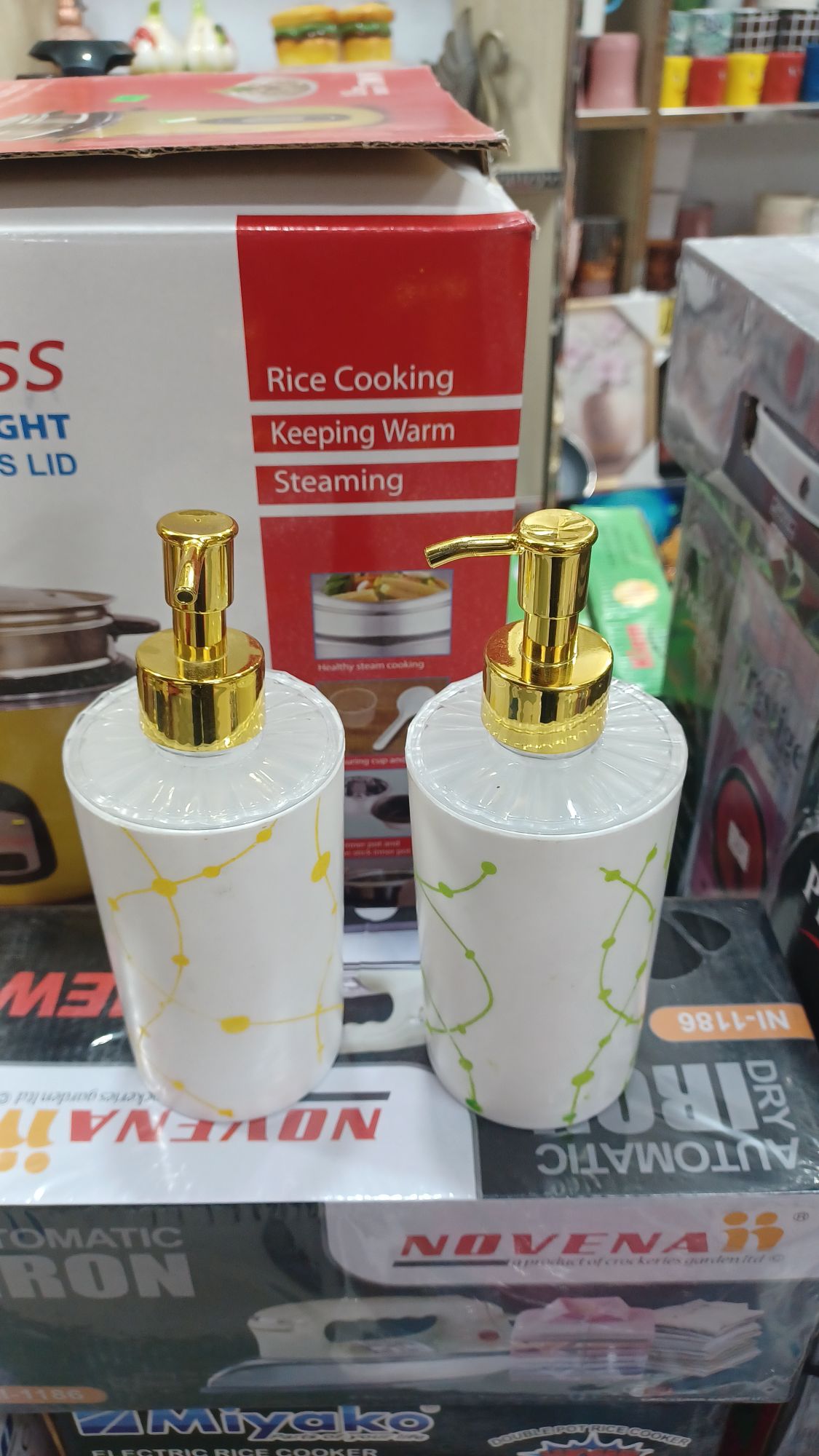 Picture of Hand Wash Dispenser for Hygienist