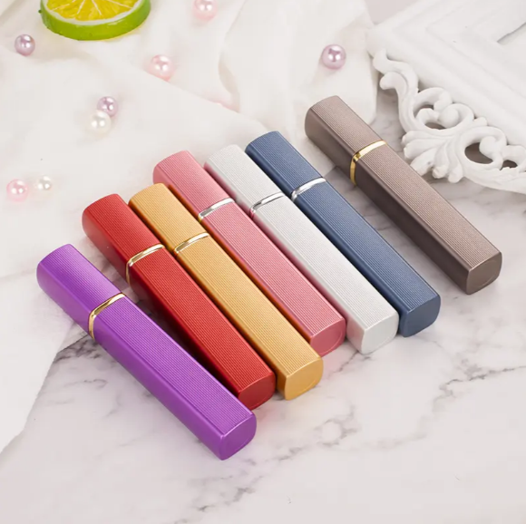 Picture of MUB 12 ml Travel Mini Portable Refillable Atomizer Spray Bottles Empty Bottles empty cosmetic containers