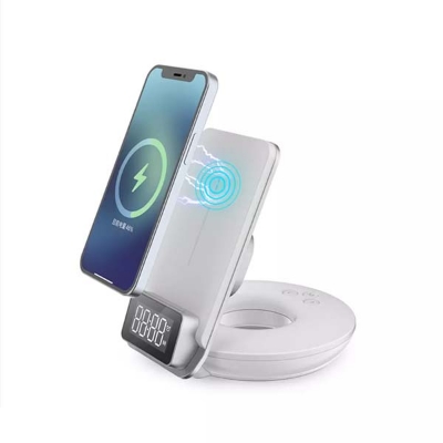 Picture of WiWU M11 Automatic Positioning 4 in 1 Wireless Charger