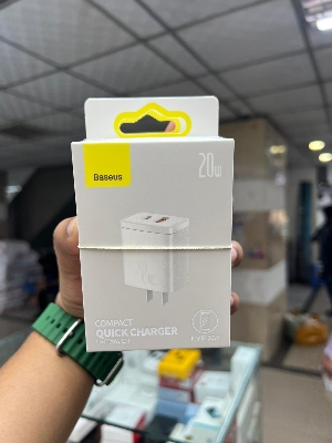 Picture of Baseus Compact Fast Charger Fast Charging Wall Charger U+C 20W