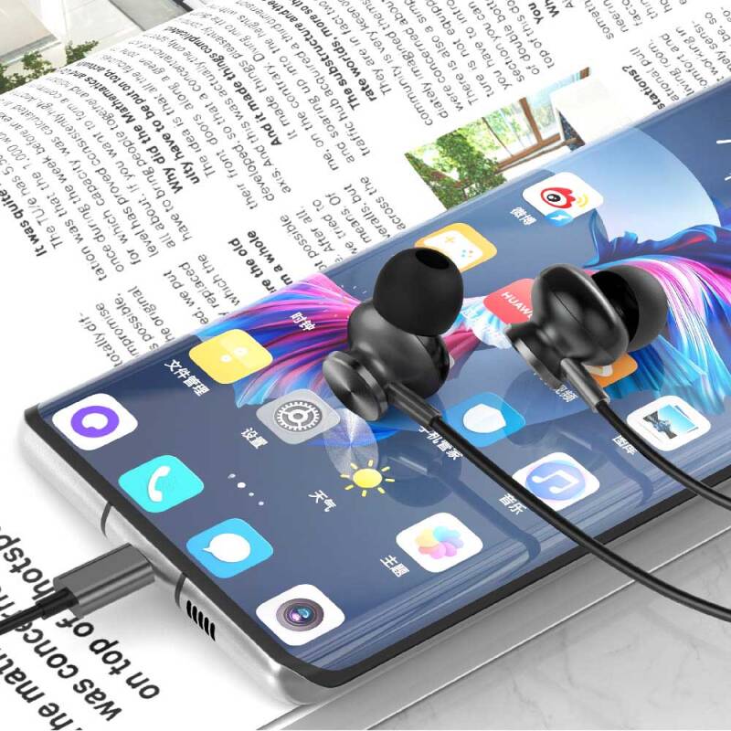 Picture of WiWU EB315 Type C Wired Earphone