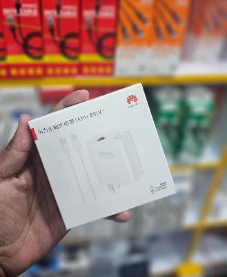 Picture of HUAWEI 88W SUPERPOWER Type C To Type C  WALL CHARGER