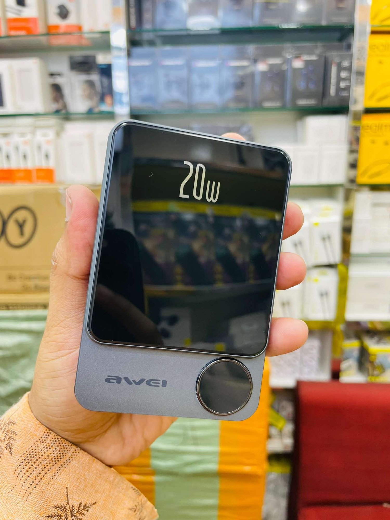 Picture of Awei P39K 10000mAH Magnetic Power Bank