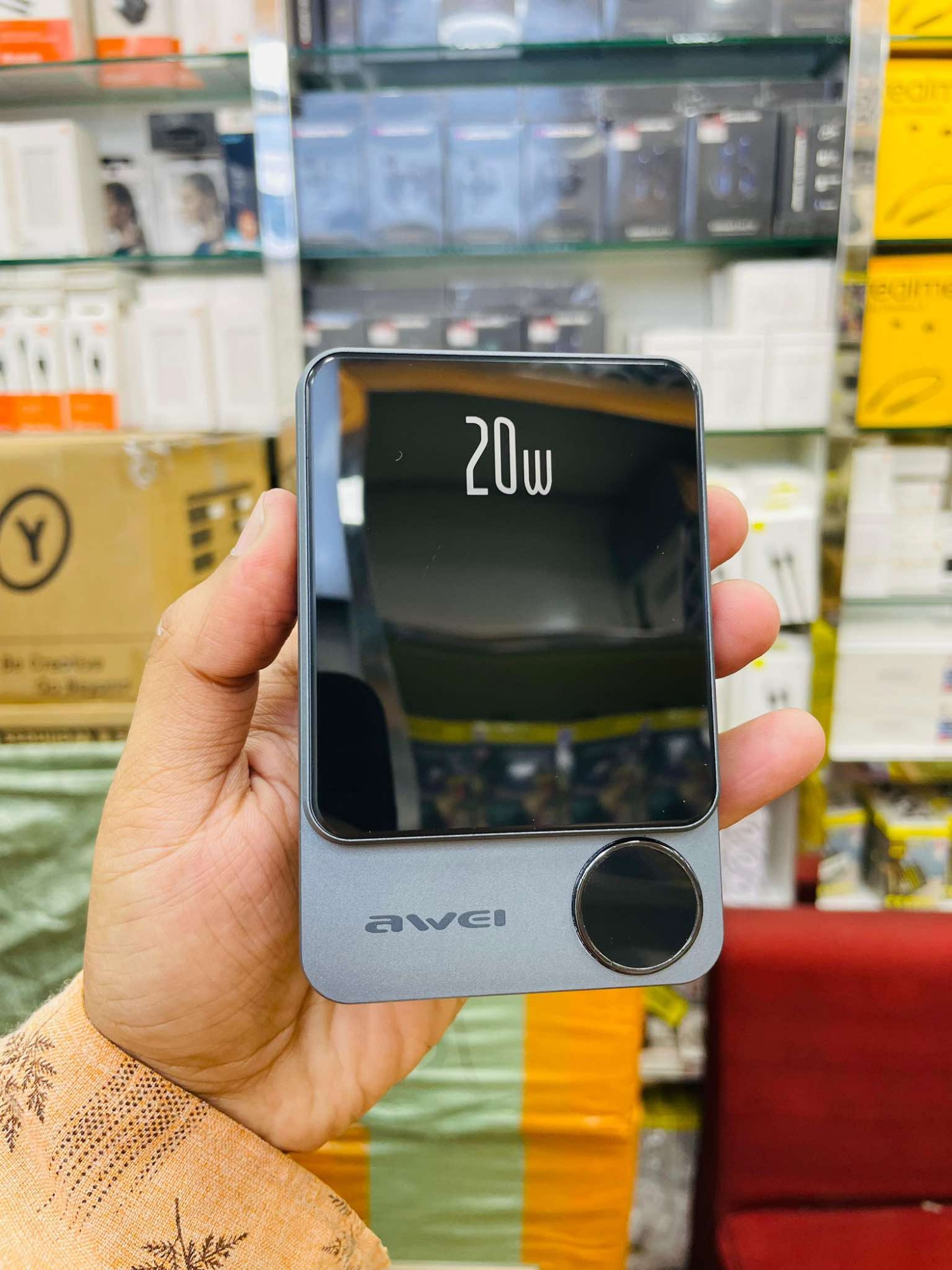 Picture of Awei P39K 10000mAH Magnetic Power Bank