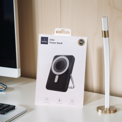 Picture of WiWU Wi-P018 Elite Power Bank 10000mAh Magnetic Wireless Charging With Stand