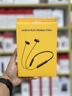 Picture of Realme Buds Wireless 3 Neo in Ear Bluetooth Neckband with 13.4 Mm Dynamic Bass Boost Driver,Upto 32 Hours Playback,Fast Charge,Ai Enc,45Ms Low Latency,Ip55 Dust&Water Resistannt&Bluetooth V 5.4