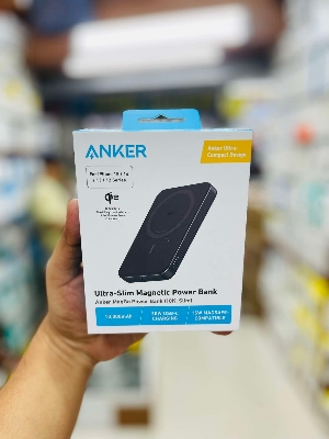 Picture of Anker MagGo Power Bank, Ultra-Slim 10,000mAh Magnetic Battery Pack with Wireless Power Bank with USB-C Cable