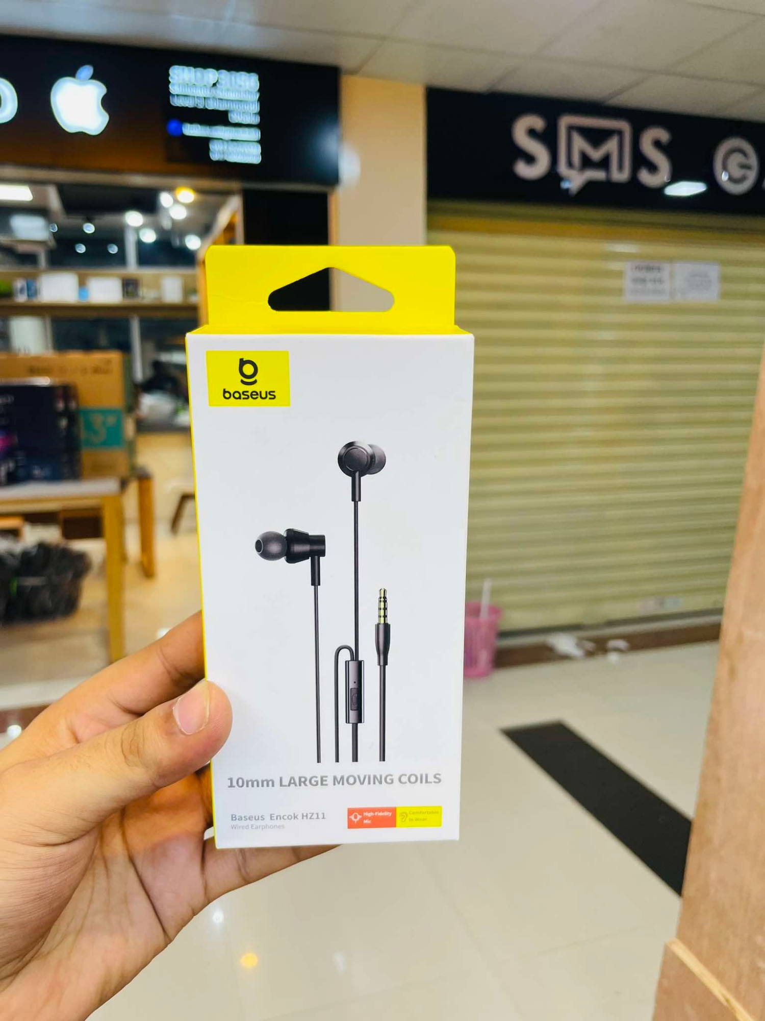 Picture of Baseus Earphone HZ11 3.5mm Wired Earphone Mic Black