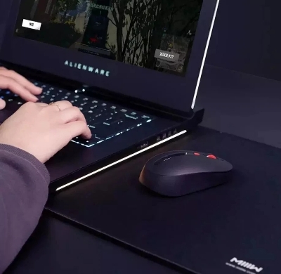 Picture of Xiaomi Youpin Miiiw Wireless Mute Mouse 800/1200/1600DPI Multi-speed DPI Mute Button 2.4GHz Wireless Receiver Silent Mouse