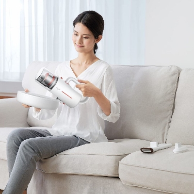 Picture of Xiaomi Deerma CM1900 Cordless Dust Mite Vacuum Cleaner UV Sterilizer For Car or Home