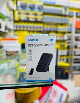 Picture of Anker 633 Magnetic Wireless Charger MagGo 10000mAh