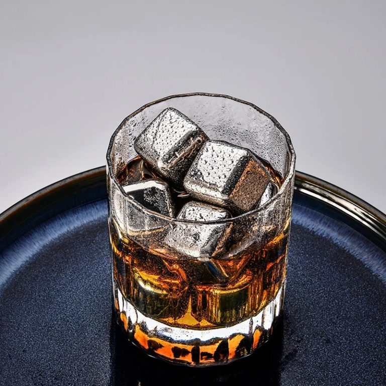 Picture of Circle Joy Stainless Steel Ice Cubes (4pc)