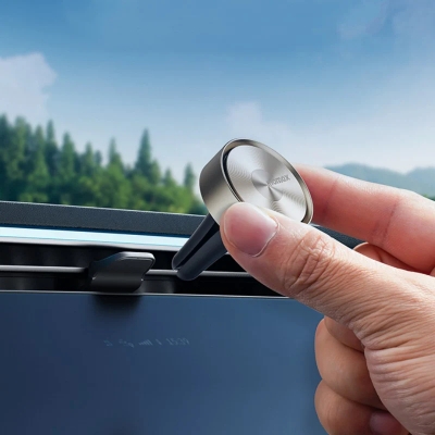 Picture of Momax Long-Lasting Car Air Vent Freshener