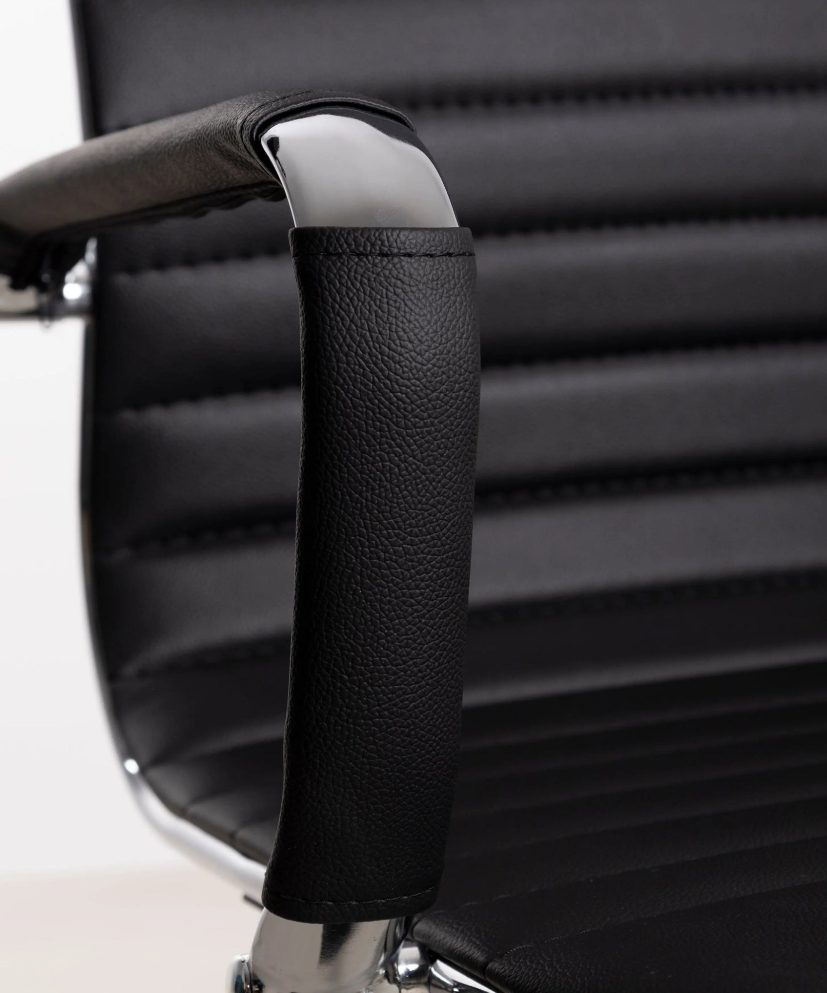 Buy  omega-executive-chair-ces-1010 at Best Price In Bangladesh