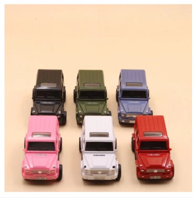 Picture of Off-road car pull back Mercedes-Benz plastic simulation Mercedes-Benz pull-back car cake ornaments toy car model car
