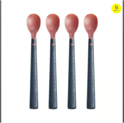 Picture of Tommee Tippee Heat Sense Weaning Spoons with BACSHIELD Antibacterial Technology and Long Anti-Slip Handles, 4m+, Pack of 4