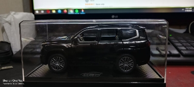 Picture of PEZYOX 1:32 Land Cruiser Diecast Metal Toy Car for Kid Pullback with Light Sound